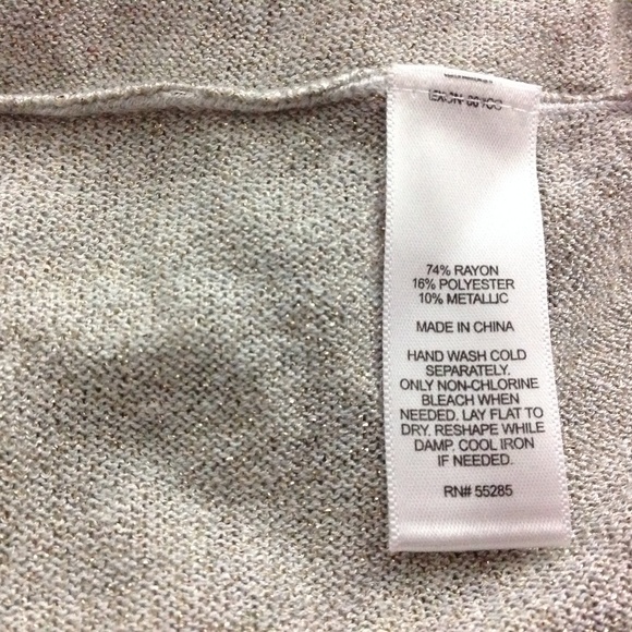 Express Women's Cold Shoulder Gray Top Size XS - Picture 4 of 4